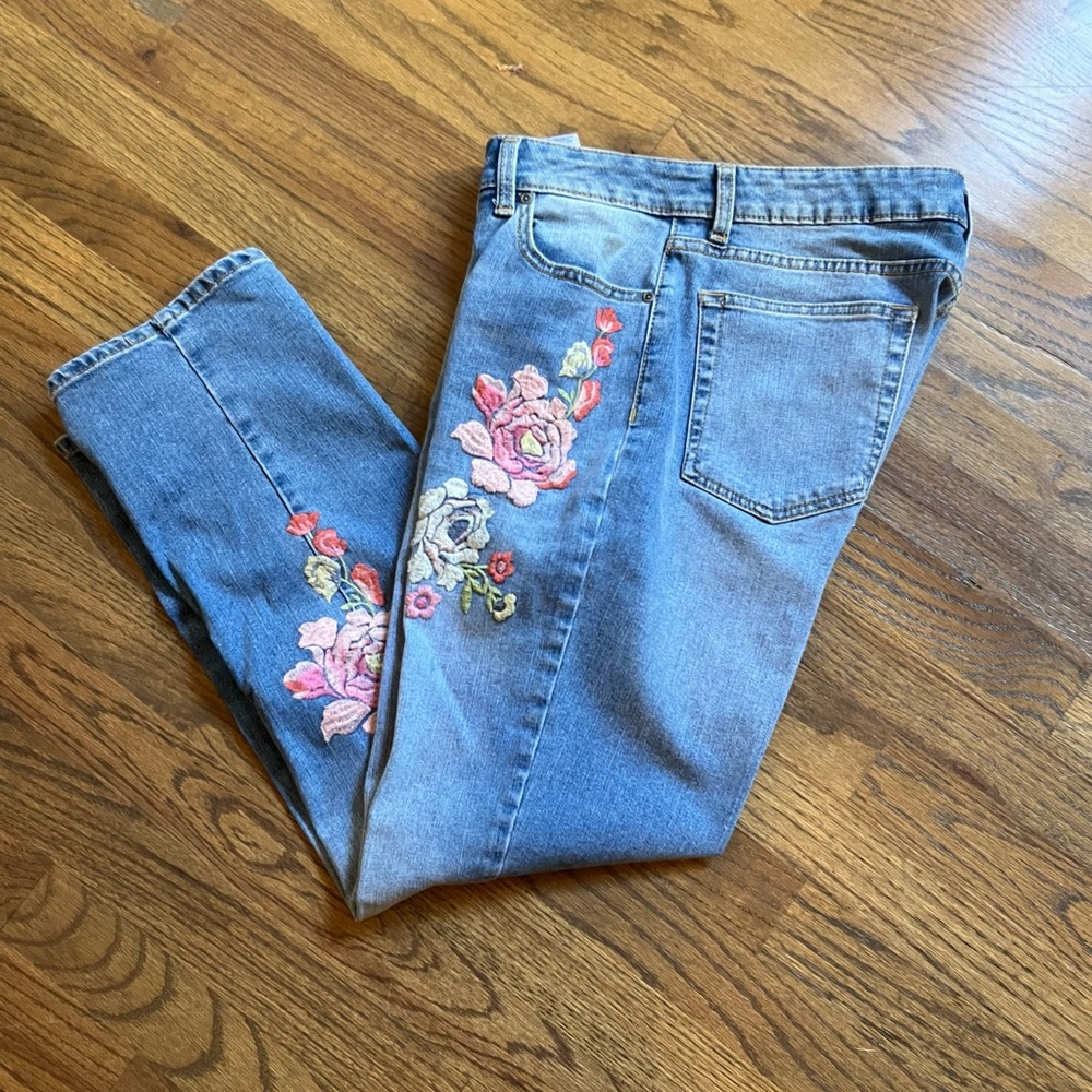 Dittos Blue Jeans with Pink Floral Embellished Embroidered Coastal Cowgirl